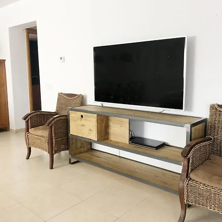 Comoda E Intima Con Piscina Pricvada. 4 + 4 Hab. + 2 Banos Льорет-де-Мар