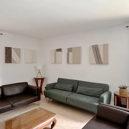 Comoda E Intima Con Piscina Pricvada. 4 + 4 Hab. + 2 Banos Готель 4*